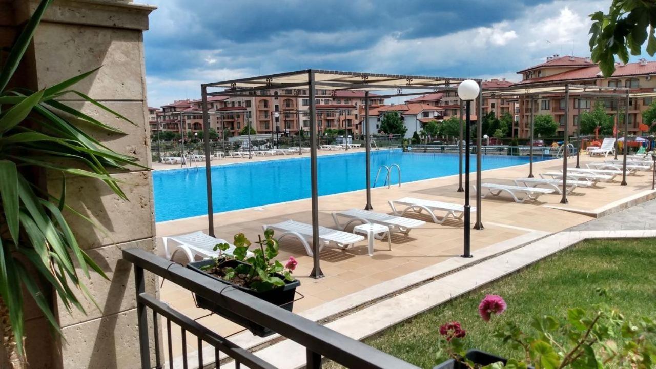 Charming Studio In Sorrento Sole Mare Светий Влас Екстер'єр фото